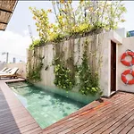 Cozy New Apartment In The Old City